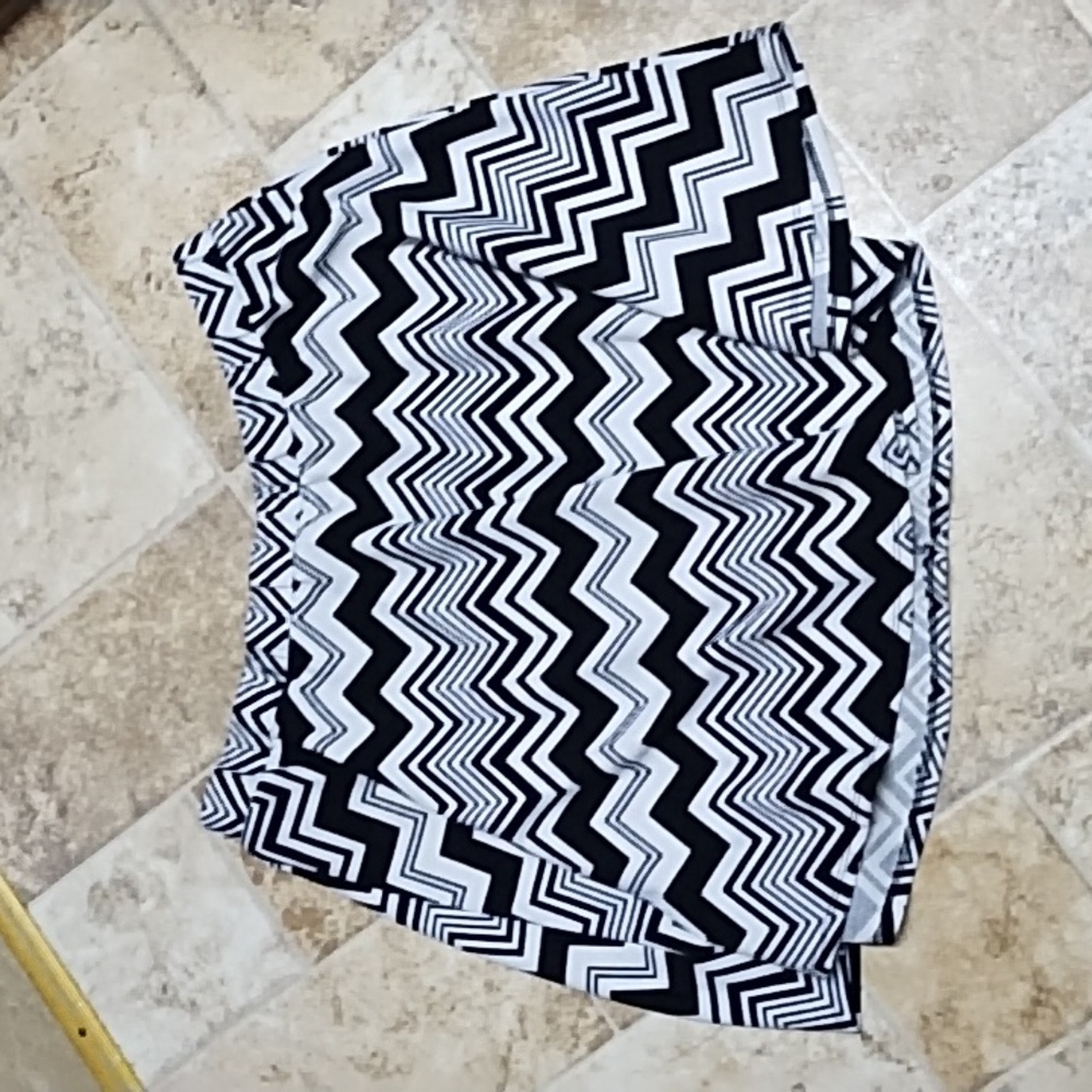 Geometric Circle Skirt